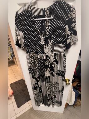 90s vintage Black & Cream Patchwork Floral Midi Dress